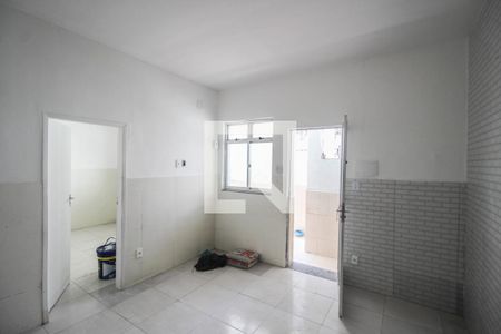 Sala de casa para alugar com 2 quartos, 55m² em Centro, Nilópolis