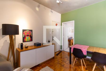 Sala de apartamento à venda com 2 quartos, 76m² em Perdizes, São Paulo