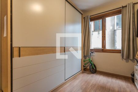 Quarto de apartamento à venda com 2 quartos, 69m² em Passo D’areia, Porto Alegre