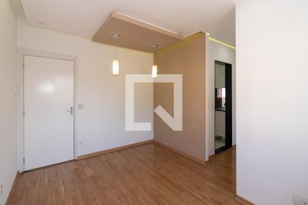 Sala de apartamento para alugar com 2 quartos, 45m² em Jardim Central, Cotia