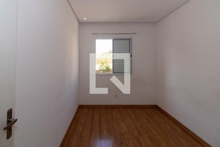 Quarto 1 de apartamento para alugar com 2 quartos, 45m² em Jardim Central, Cotia