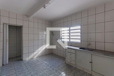 Casa para alugar com 3 quartos, 100m² em Jardim Avelino, São Paulo