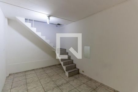 Casa para alugar com 3 quartos, 100m² em Jardim Avelino, São Paulo