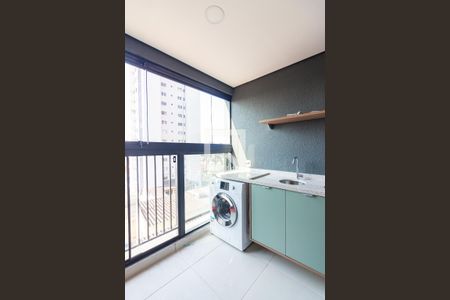 Sacada de apartamento à venda com 1 quarto, 37m² em Km 18, Osasco