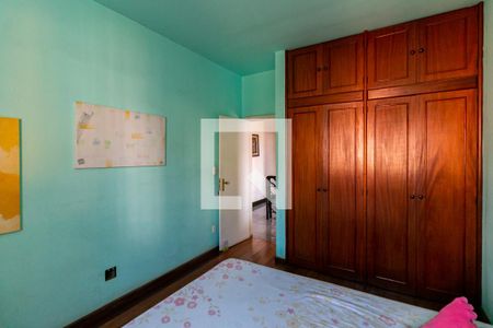 Quarto de casa para alugar com 4 quartos, 240m² em União, Belo Horizonte