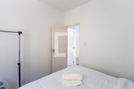 Quarto 1 de apartamento para alugar com 3 quartos, 78m² em Santo Antônio, Belo Horizonte