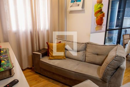 sala de apartamento à venda com 2 quartos, 56m² em Padroeira, Osasco