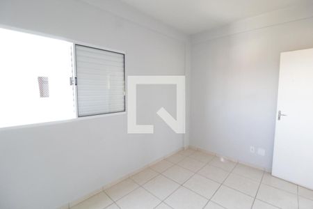 Quarto 1 de apartamento para alugar com 2 quartos, 46m² em Chácaras Tubalina E Quartel, Uberlândia