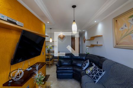 Sala de apartamento à venda com 2 quartos, 58m² em Vila Carmosina, São Paulo