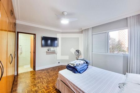 Suíte de apartamento para alugar com 4 quartos, 180m² em Vila Sanches, São José dos Campos