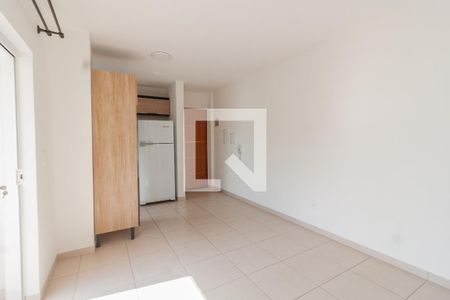 Apartamento para alugar com 2 quartos, 65m² em Serraria, São José