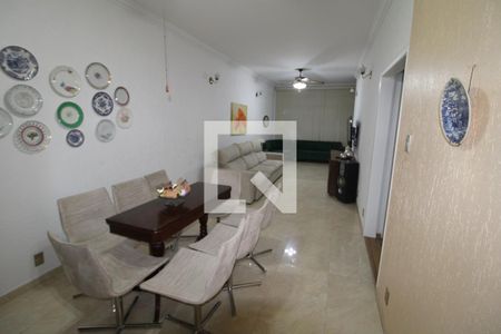 Sala de casa à venda com 3 quartos, 200m² em Vila Aurora (zona Norte), São Paulo