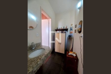 Cozinha de apartamento à venda com 1 quarto, 45m² em Sagrada Família, Belo Horizonte