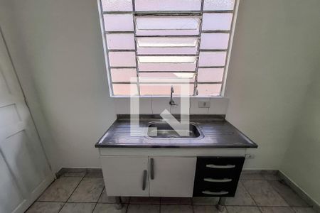 cozinha de casa para alugar com 1 quarto, 33m² em Vila São José, São Paulo