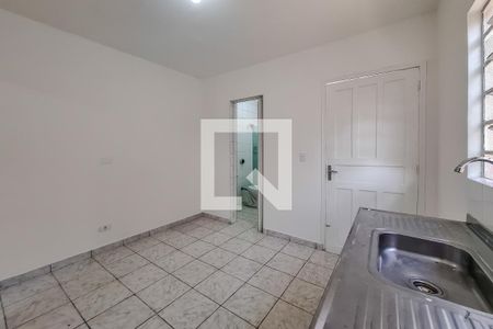 cozinha de casa para alugar com 1 quarto, 33m² em Vila São José, São Paulo