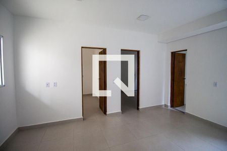 Apartamento para alugar com 2 quartos, 40m² em Vila Taquari, São Paulo