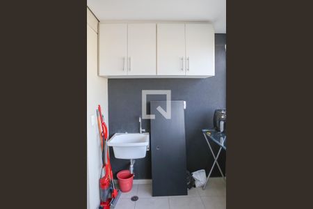 Sacada de apartamento à venda com 1 quarto, 47m² em Parque Industrial Tomas Edson, São Paulo