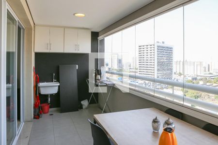 Sacada de apartamento à venda com 1 quarto, 47m² em Parque Industrial Tomas Edson, São Paulo