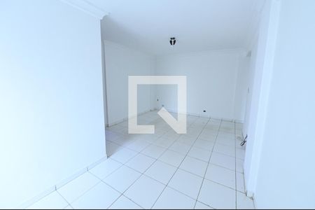 Sala  de apartamento para alugar com 1 quarto, 81m² em Setor Bueno, Goiânia