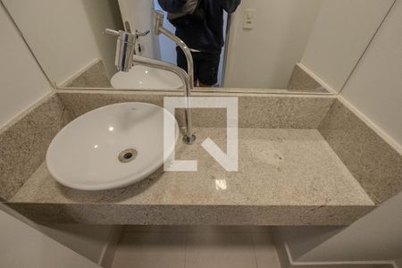 Lavabo de apartamento para alugar com 1 quarto, 46m² em Centro Histórico de São Paulo, São Paulo