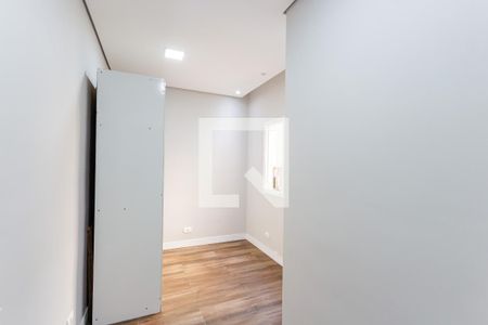 Quarto de apartamento à venda com 2 quartos, 100m² em Parque Oratório, Santo André