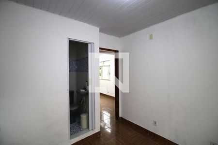 Quarto 1 Suíte de casa para alugar com 2 quartos, 80m² em Brás de Pina, Rio de Janeiro