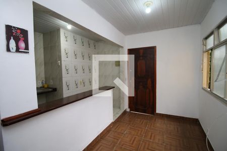 Sala de casa para alugar com 2 quartos, 60m² em Brás de Pina, Rio de Janeiro