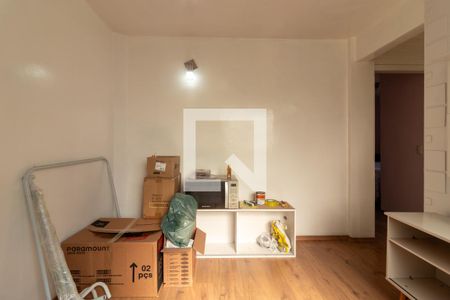 Sala de apartamento para alugar com 1 quarto, 52m² em Vila Ísis Cristina, Embu das Artes