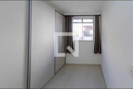 Quarto 1 de apartamento à venda com 2 quartos, 70m² em Estrela do Oriente, Belo Horizonte