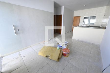 Sala de casa para alugar com 2 quartos, 70m² em Residencial Forteville, Goiânia