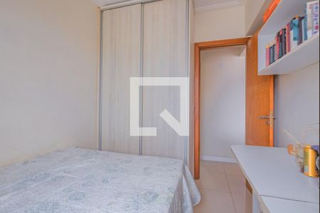 Quarto 1 de apartamento para alugar com 2 quartos, 60m² em Imbuí, Salvador