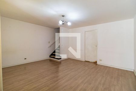 Sala de casa para alugar com 3 quartos, 130m² em Jardim Trussardi, São Paulo