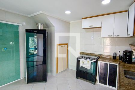 cozinha de casa para alugar com 3 quartos, 400m² em Taquara, Rio de Janeiro