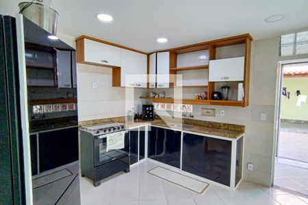 cozinha de casa para alugar com 3 quartos, 400m² em Taquara, Rio de Janeiro