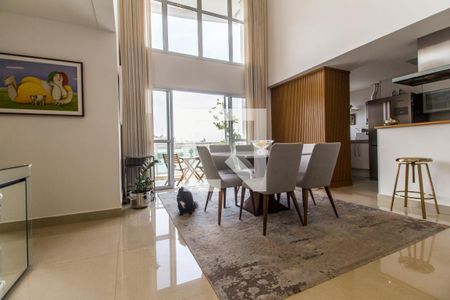 Sala de Jantar de apartamento à venda com 2 quartos, 92m² em Tamboré, Santana de Parnaíba