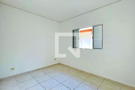 Quarto 1 de casa para alugar com 2 quartos, 250m² em Jardim Santa Bárbara, Guarulhos