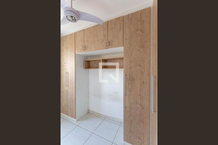 Quarto 1 de apartamento à venda com 2 quartos, 47m² em Jaqueline, Belo Horizonte