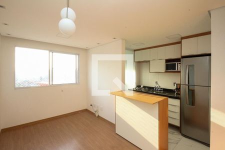 Sala de apartamento para alugar com 2 quartos, 43m² em Cidade São Mateus, São Paulo