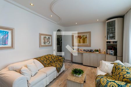 Sala  de apartamento à venda com 4 quartos, 130m² em Grajaú, Belo Horizonte