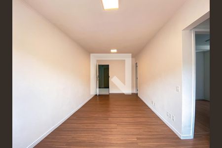 Sala de apartamento para alugar com 2 quartos, 51m² em Jardim Ouro Preto, São Paulo