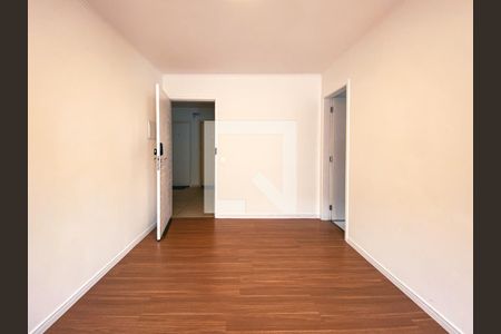 Quarto 2 de apartamento para alugar com 2 quartos, 51m² em Jardim Ouro Preto, São Paulo