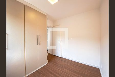 Quarto 1 de apartamento para alugar com 2 quartos, 51m² em Jardim Ouro Preto, São Paulo