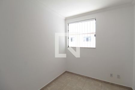 Quarto 1 de casa à venda com 2 quartos, 65m² em Piratininga, Belo Horizonte