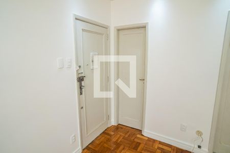 Sala  de apartamento para alugar com 1 quarto, 30m² em Laranjeiras, Rio de Janeiro