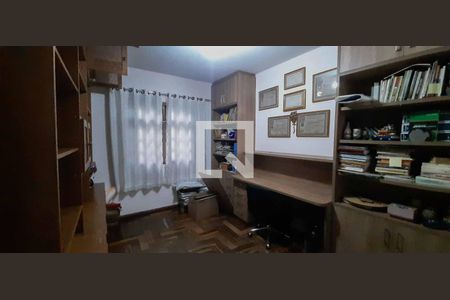 Casa para alugar com 400m², 4 quartos e 4 vagas Casa para alugar com 400m², 4 quartos e 4 vagasEscritório