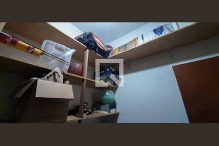 Casa para alugar com 400m², 4 quartos e 4 vagas Casa para alugar com 400m², 4 quartos e 4 vagasDispensa da Área de Serviço