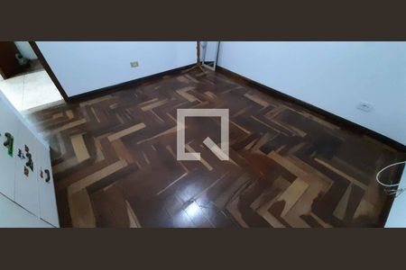 Casa para alugar com 400m², 4 quartos e 4 vagas Casa para alugar com 400m², 4 quartos e 4 vagasQuarto 2