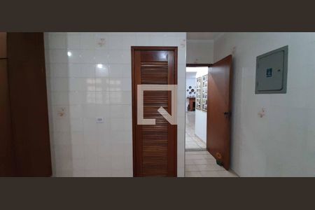 Casa para alugar com 400m², 4 quartos e 4 vagas Casa para alugar com 400m², 4 quartos e 4 vagasDispensa