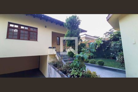 Casa para alugar com 400m², 4 quartos e 4 vagas Casa para alugar com 400m², 4 quartos e 4 vagasGaragem