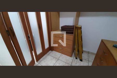 Casa para alugar com 400m², 4 quartos e 4 vagas Casa para alugar com 400m², 4 quartos e 4 vagasCloset